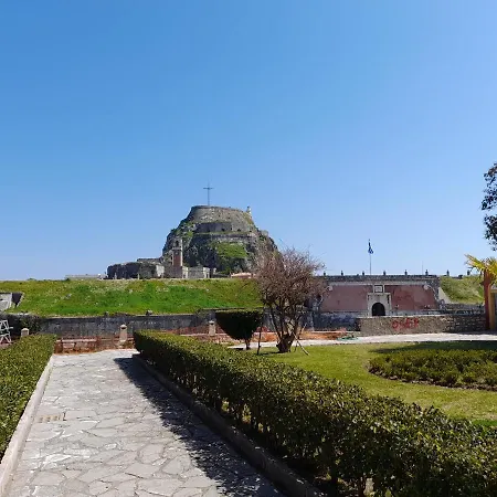 Corfu Town Mini Private Pool Gardens Willa *