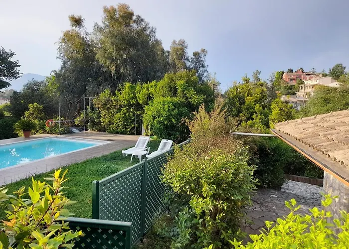 Corfu Town Mini Private Pool Gardens Villa *