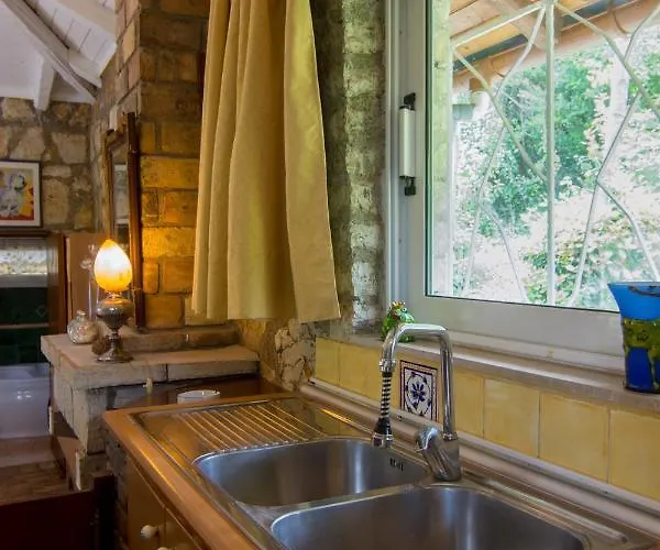 Corfu Town Mini Private Pool Gardens