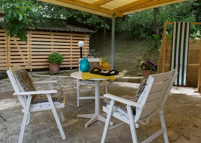 Villa Corfu Town Mini Private Pool Gardens